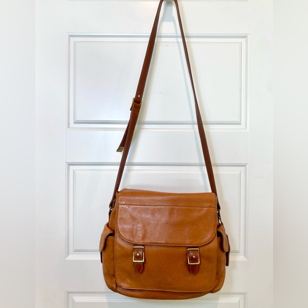 Fossil Tan and Brown Leather Messenger Bag Crossbody - Picture 12 of 12